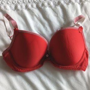 NWOT Freya Deco Bra, Red, US Size 28DDD